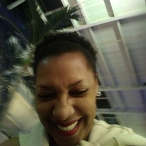 Meet your Posher, Anita